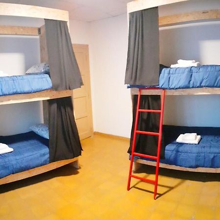 Oliwine Hostel Maipú エクステリア 写真