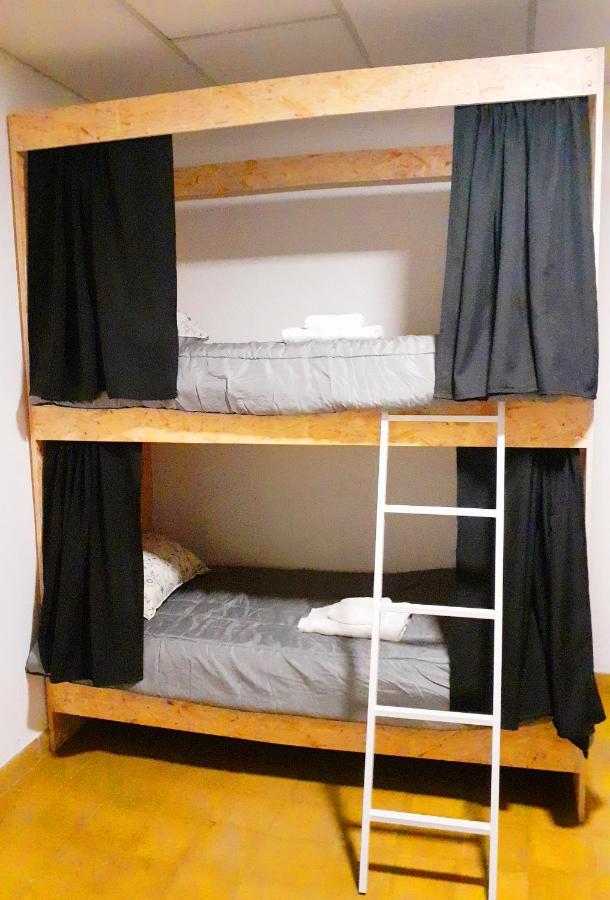 Oliwine Hostel Maipú エクステリア 写真